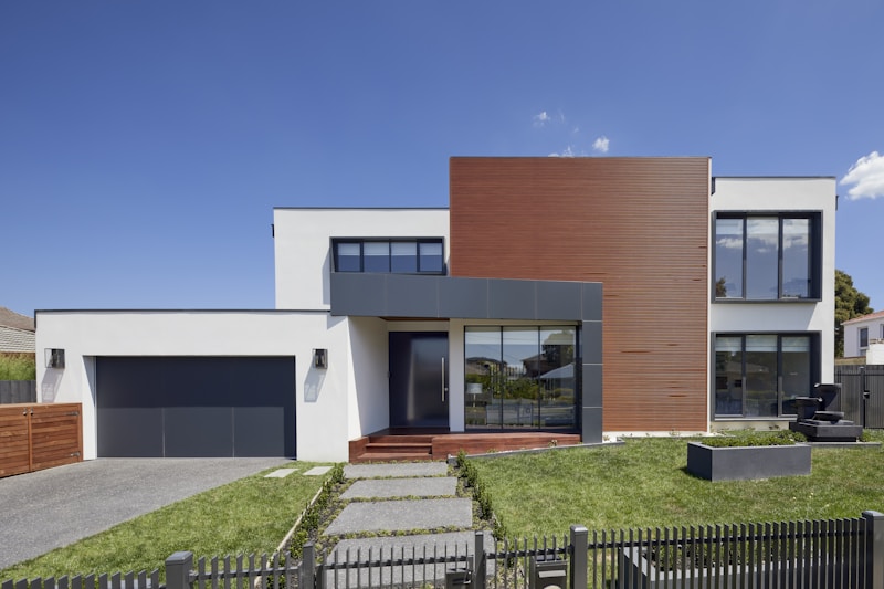 220 19th Street Avalon